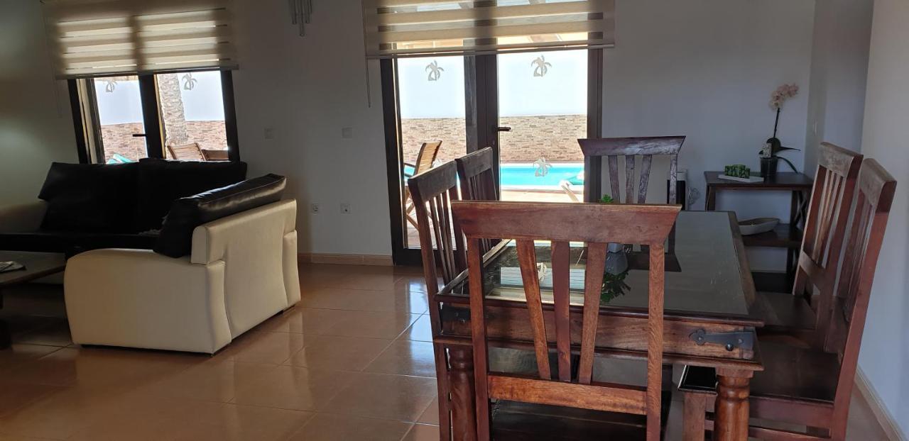 Villa Tamarindo 5 Corralejo Buitenkant foto